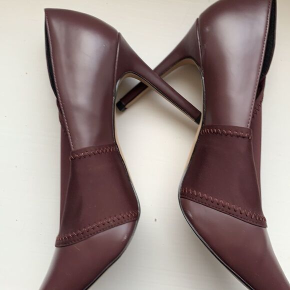 BCBGeneration sz 8 Plum Hayden Slip On Soft Neo Ankle Booties Pointy Toe Pointed - Picture 10 of 10